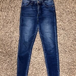 KanCan Dark Wash Skinny Jeans 9/28